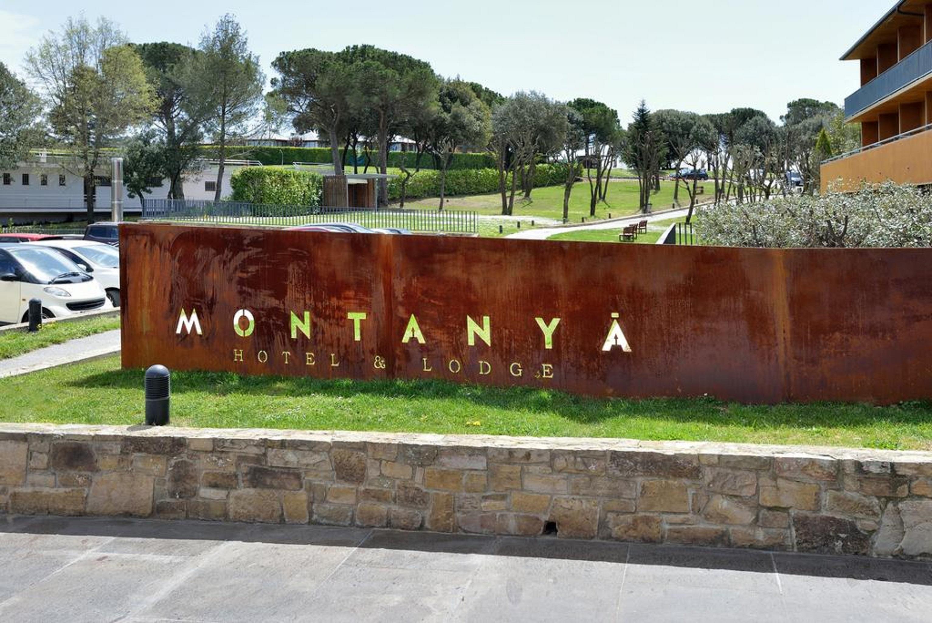 Montanya Hotel Seva Exterior photo